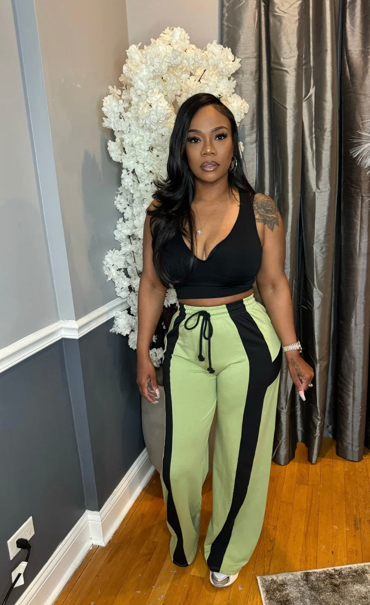 Essential Chic Contrast Pants| Green/Black